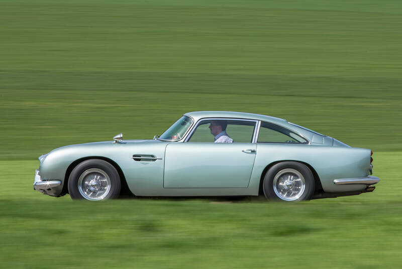 Aston Martin DB4 Vantage, Seitenansicht