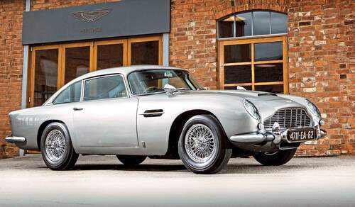 Aston Martin DB5 Bond car