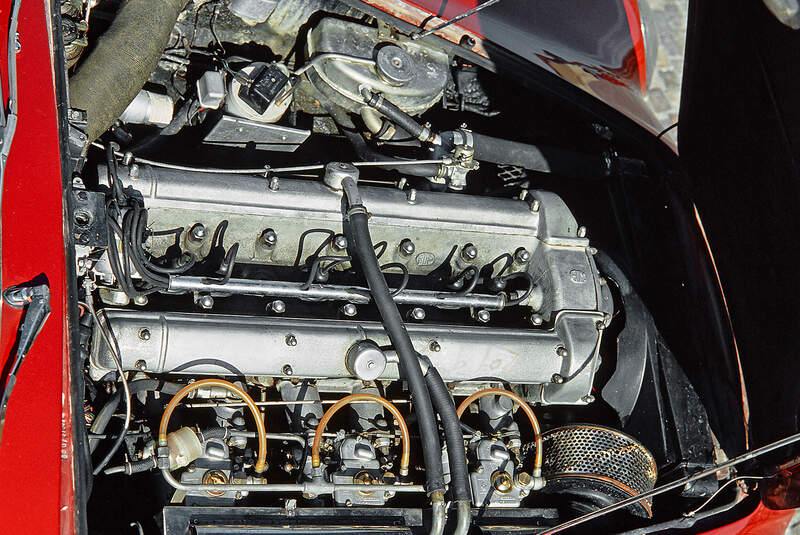 Aston Martin DB6 (1969) im Gebrauchtwagen-Test auto motor und sport 21/1978