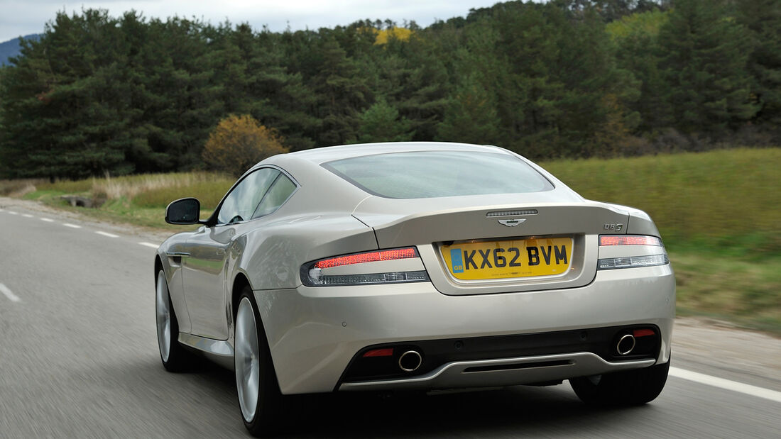 Aston Martin DB9, Heckansicht