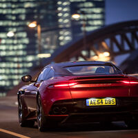 Aston Martin DBS Superleggera, Exterieur