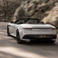 Aston Martin DBS Superleggera Volante