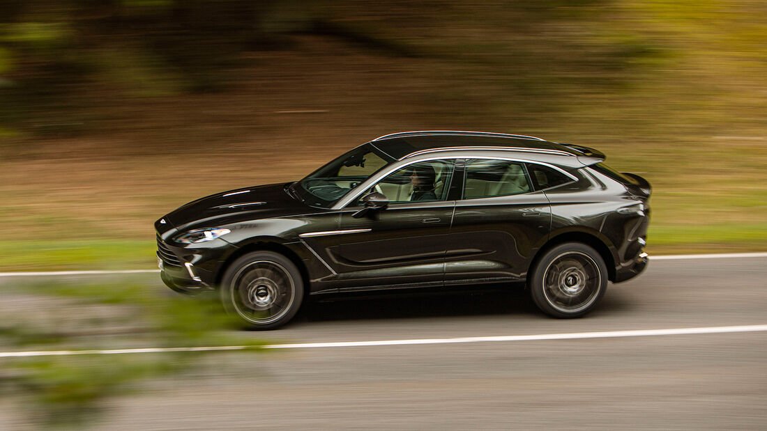 Aston Martin DBX