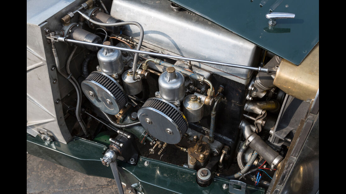 Aston Martin MK II, Motor