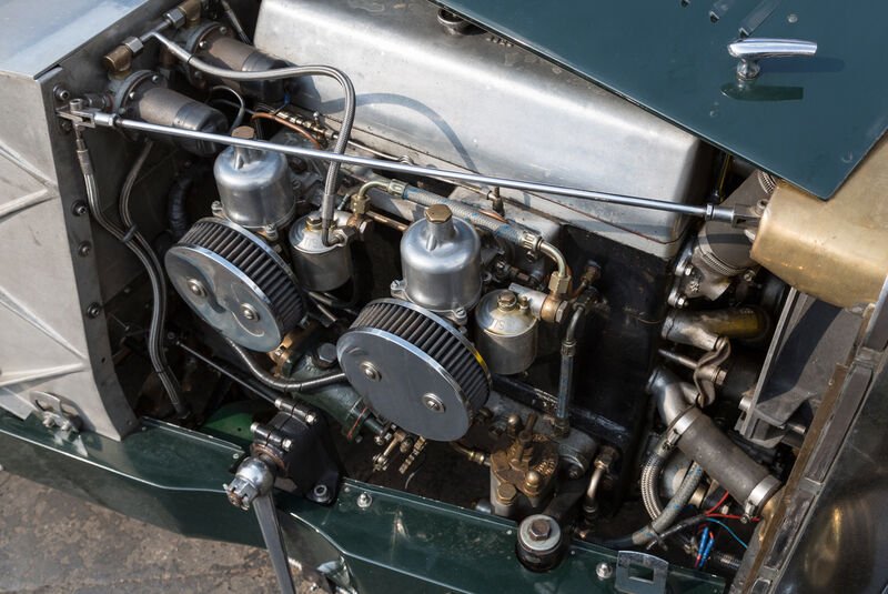 Aston Martin MK II, Motor