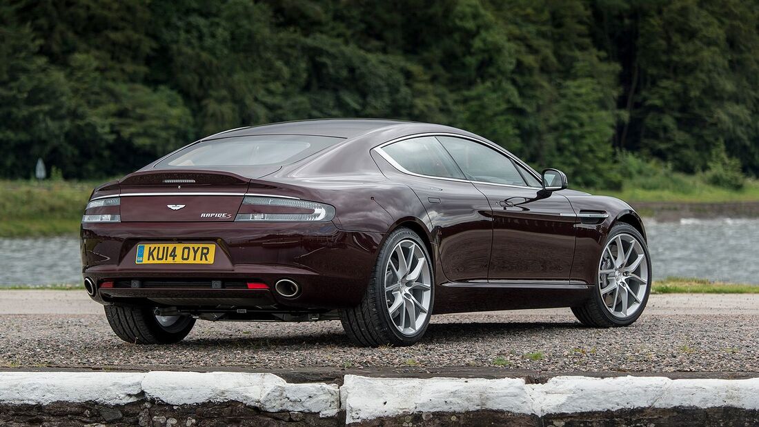 Aston Martin Rapid S 2015