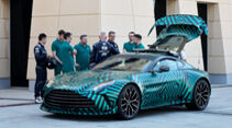 Aston Martin - Safety-Car - F1-Test - Bahrain - 21. Februar 2024