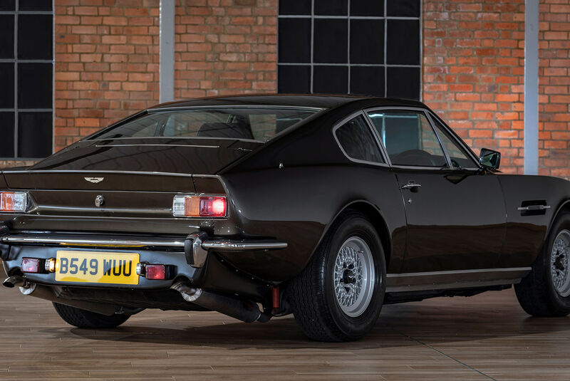 Aston Martin V8 (1981)