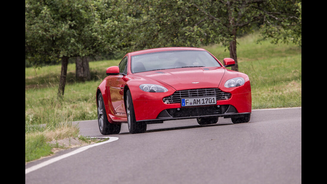 Aston Martin V8 Vantage, Frontansicht