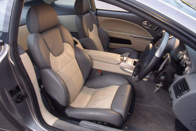 Aston Martin Vanquish 2001 alter Test