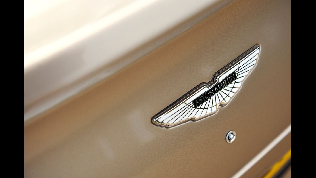 Aston Martin Vanquish, Emblem
