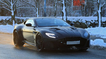 Aston Martin Vanquish Erlkönig