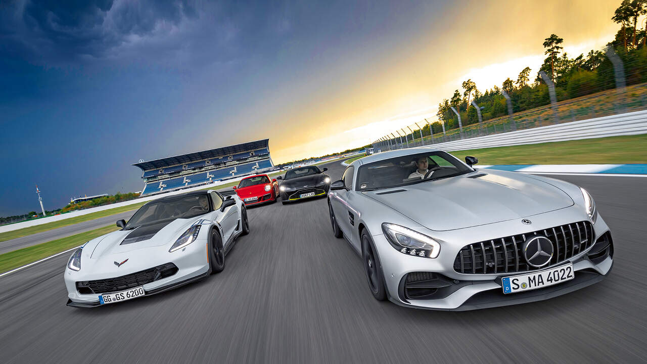 Aston Martin Vantage Corvette Amg Gt S Und 911 Gts Im Test Auto Motor Und Sport