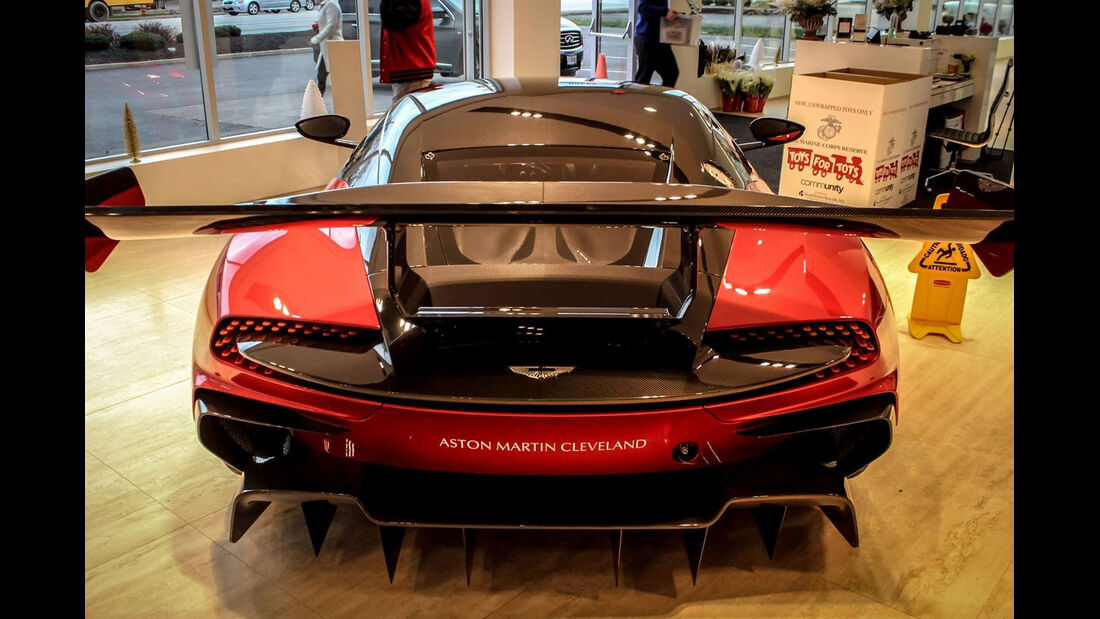 Aston Martin Vulcan - Hypersportwagen - Cleveland Motorsports