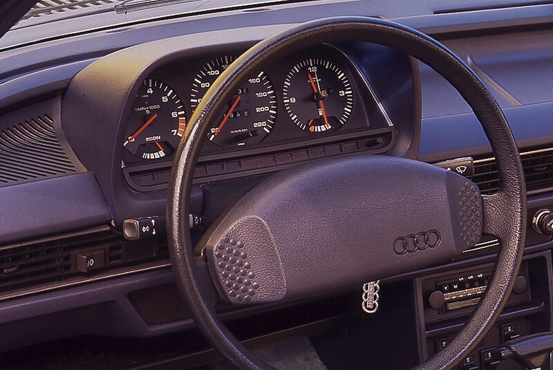 Audi 100 Typ 43