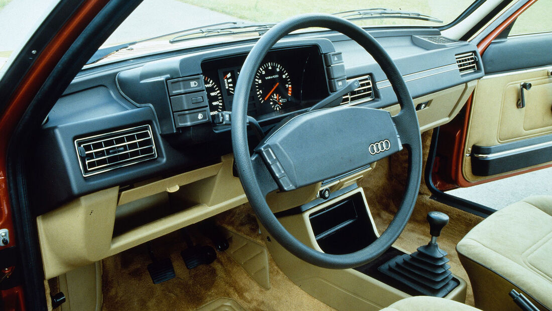Audi 80 B2 (1978-1984) Cockpit
