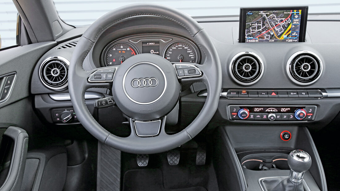 Audi A3 Cabrio 1.4 TFSI, Cockpit