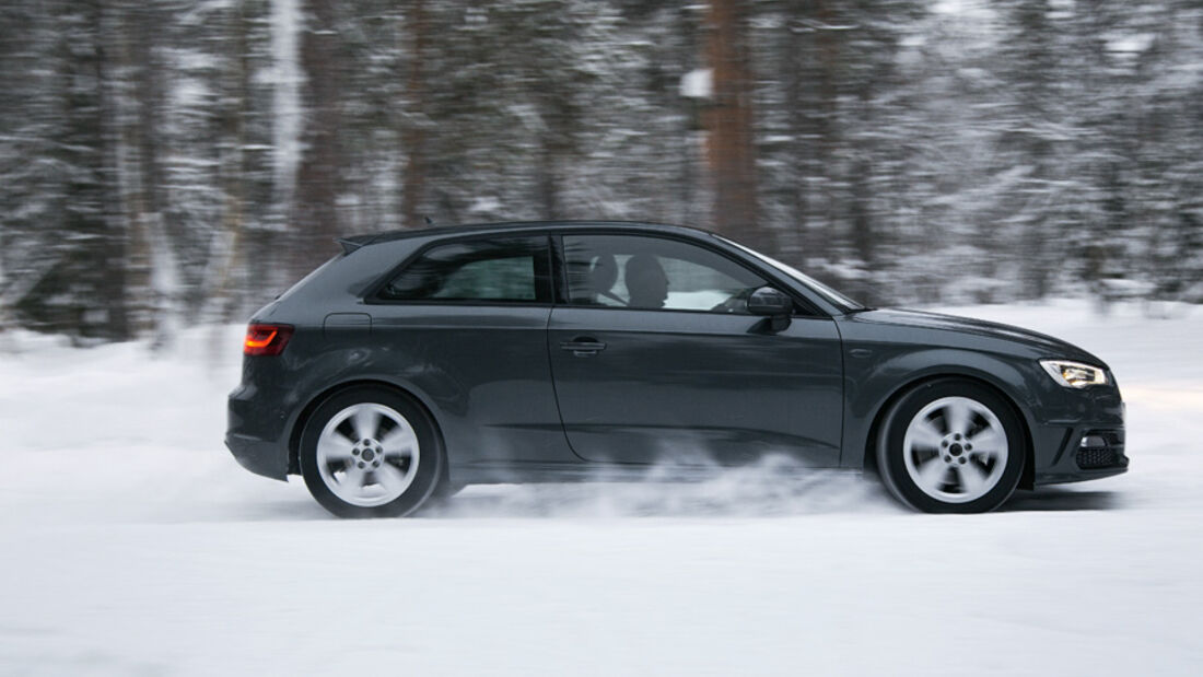 Audi A3, Seitenansicht, Schnee