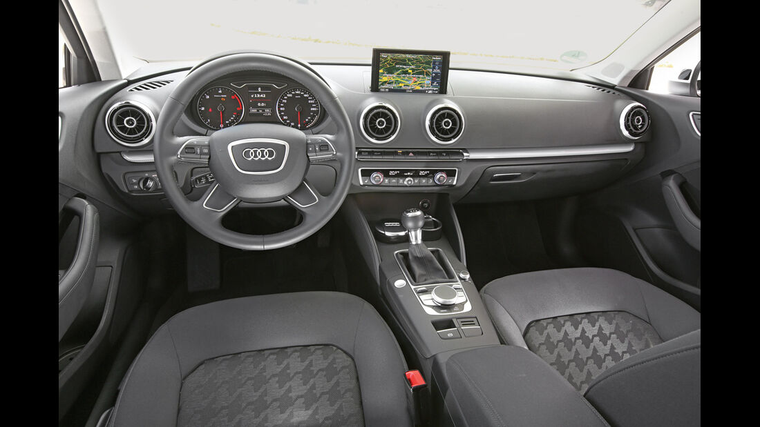 Audi A3 Sportback 1.6 TDI Ultra, Cockpit