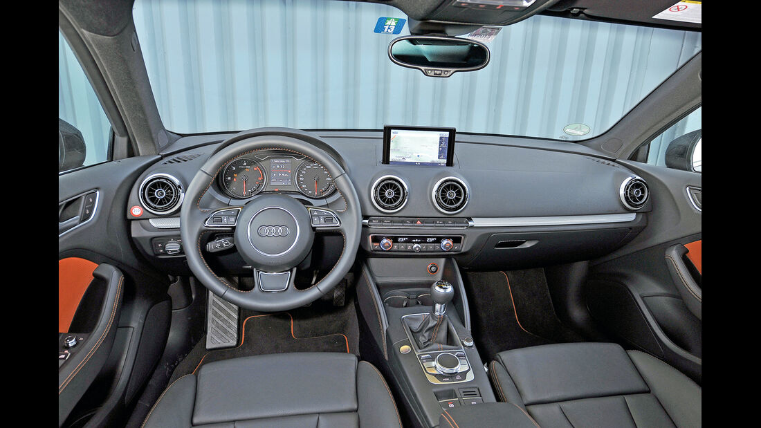 Audi A3 Sportback 2.0 TDI, Cockpit, Lenkrad