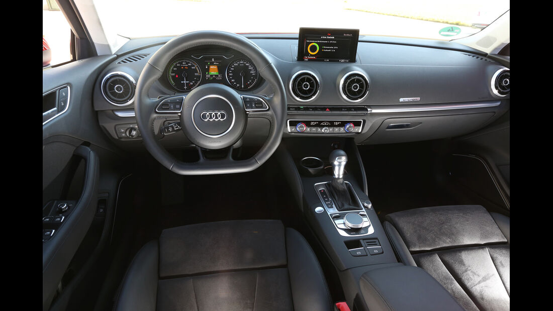 Audi A3 Sportback e-tron, Cockpit