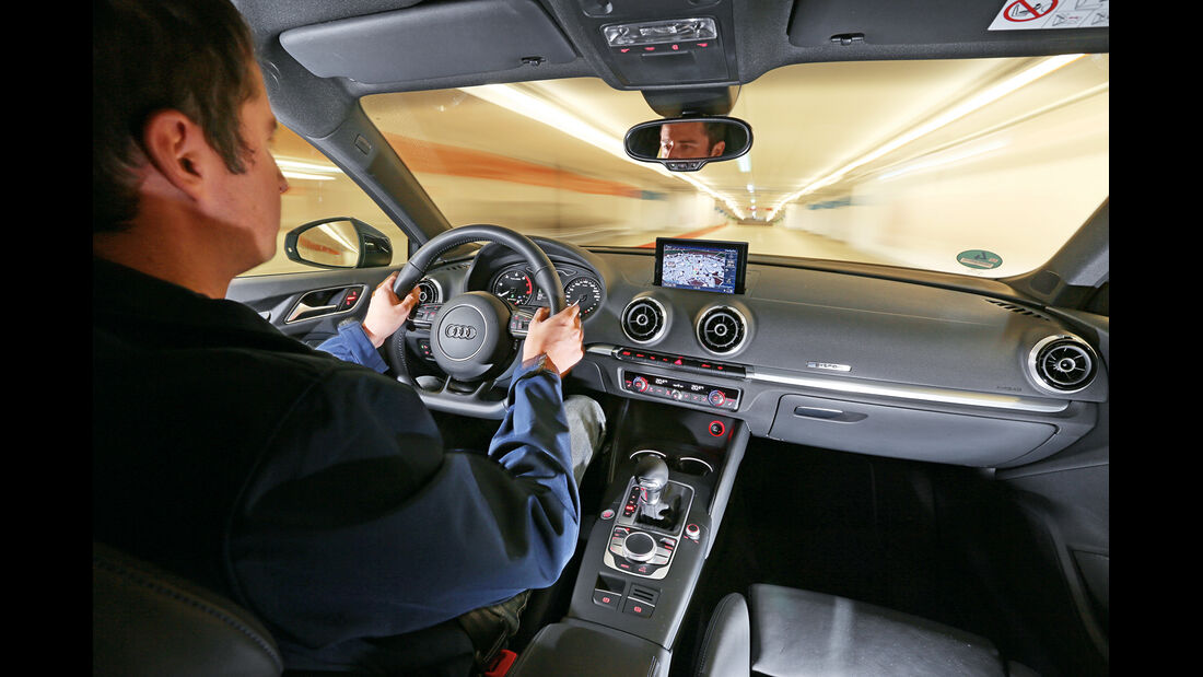 Audi A3 Sportback g-tron, Cockpit, Fahrersicht