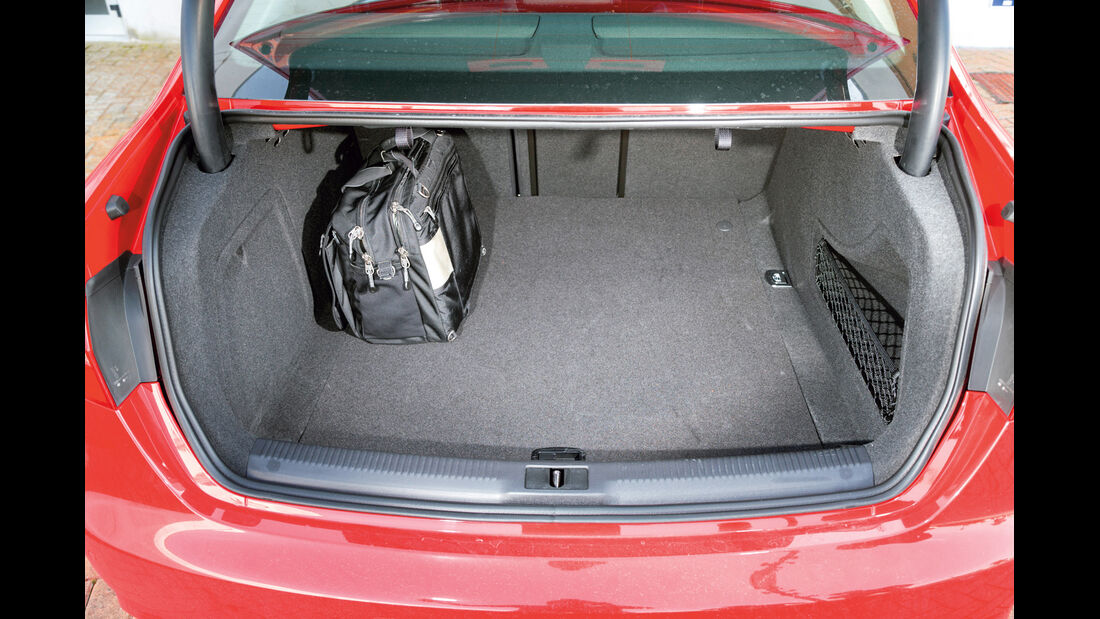 Audi A4 1.8 TFSI, Kofferraum