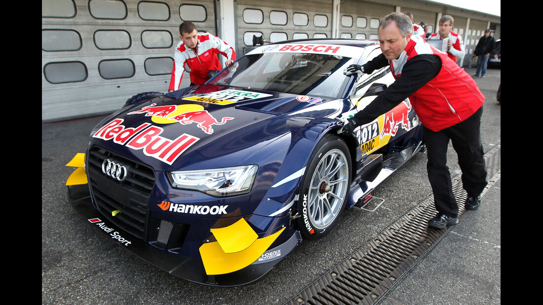 Audi A4 DTM 2012 Tests