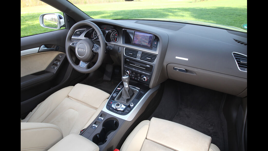 Audi A5 2.0 TFSI Cabrio, Cockpit, Lenkrad