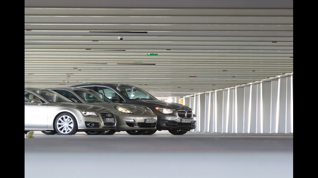 Audi A7 3.0 TDI, BMW 530d GT, Porsche Panamera D, Motorhauben