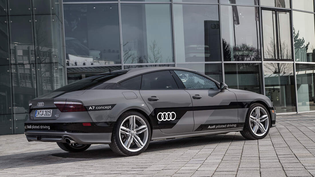 Audi A7 Piloted Driving Per Autopilot autonom über die Autobahn AUTO