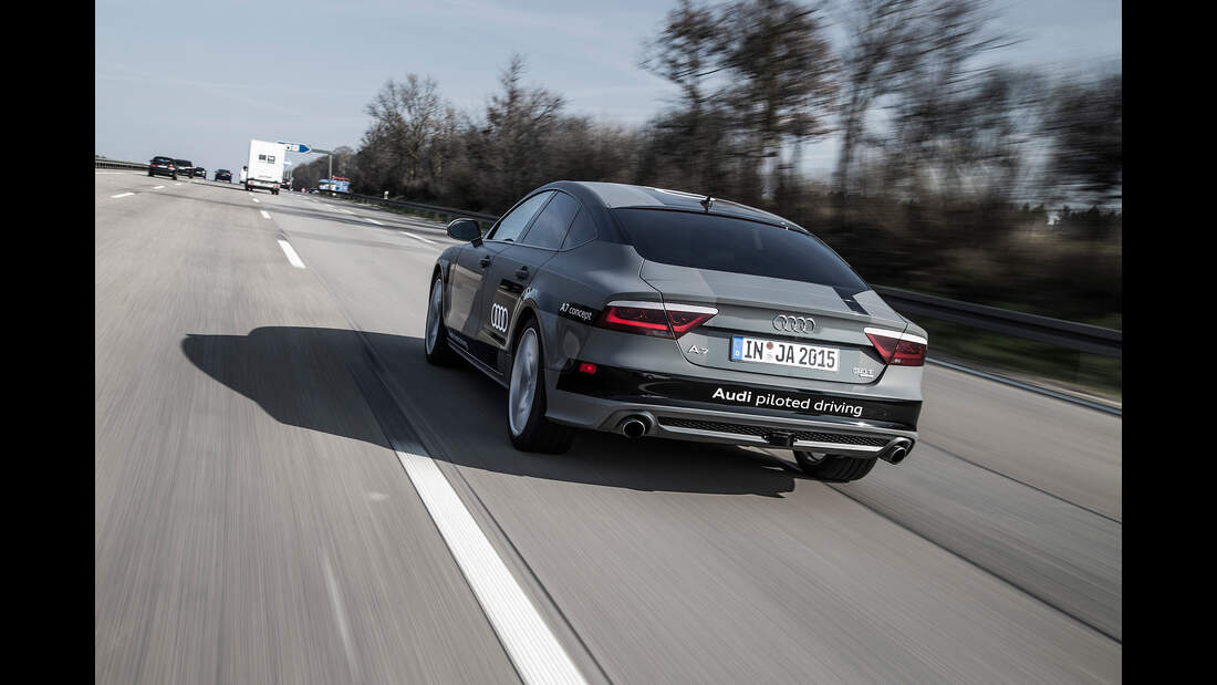 Audi A7 Piloted Driving Per Autopilot autonom über die Autobahn AUTO