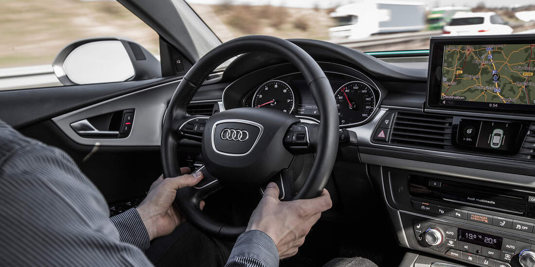 Audi A7 Piloted Driving Per Autopilot autonom über die Autobahn auto
