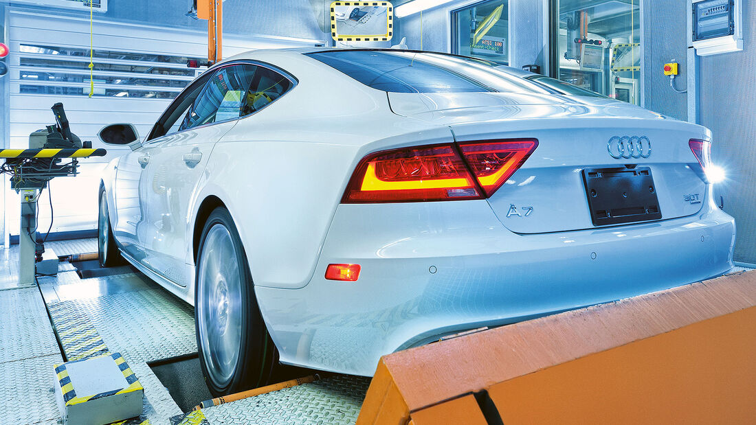 Audi A7 auf dem Rollen-Prüfstand