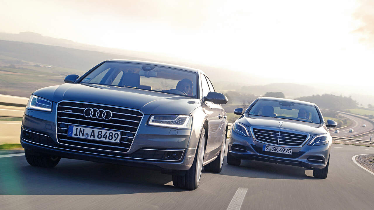 Mercedes S 350 Bluetec Gegen Audi A8 3 0 Tdi Im Vergleich Auto Feinkost Schon An Der Basis Auto Motor Und Sport