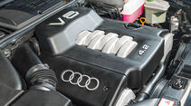 Audi A8 4.2 Quattro (D2), Motor