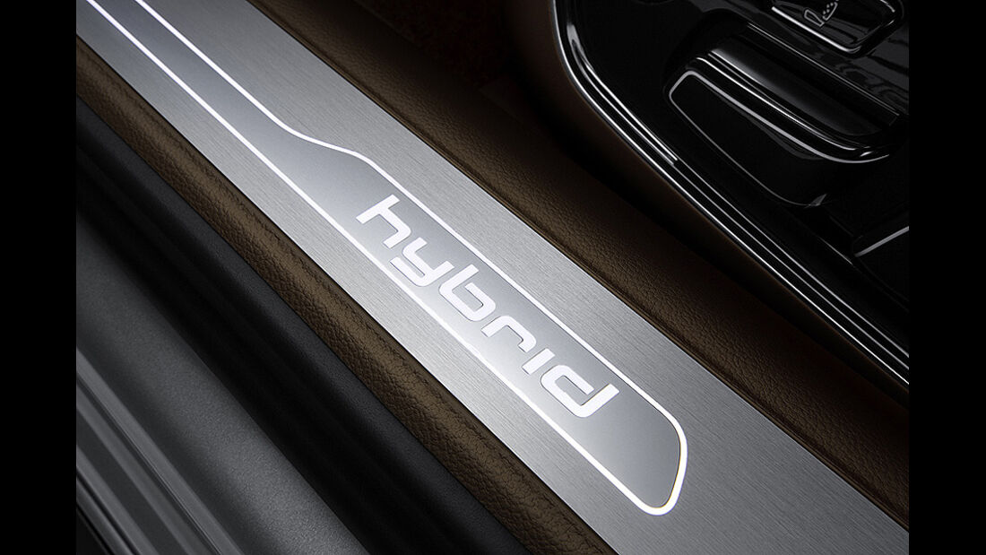 Audi A8 Hybrid, Hybrid-Schriftzug