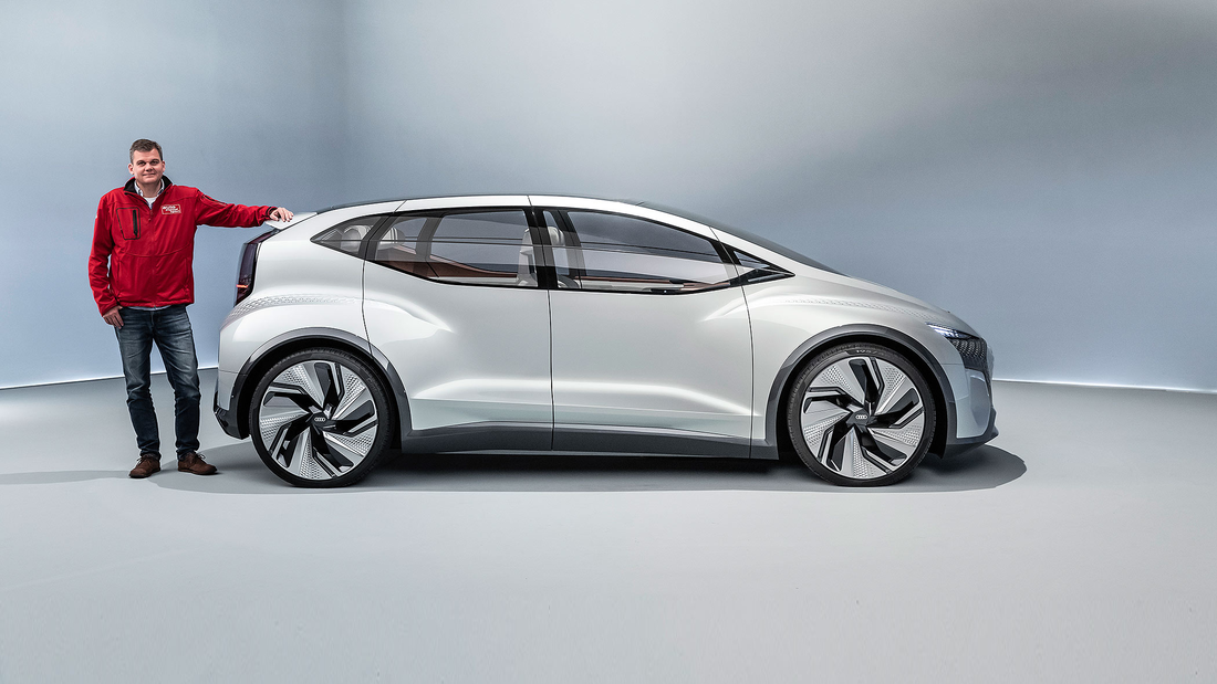 Audi AI:ME Concept Car Shanghai 2040