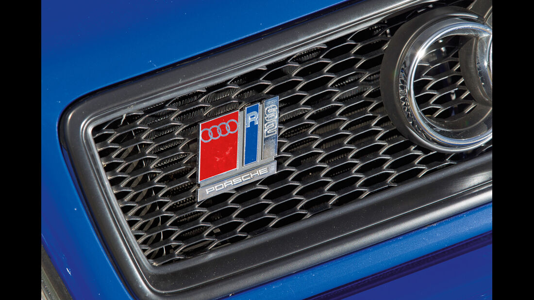 Audi Avant RS2, Kühlergrill, Emblem
