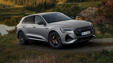 Audi E-Tron S Line Black Edition