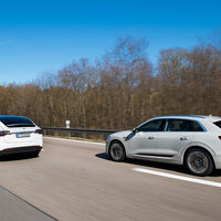 Audi E-Tron gegen Tesla Model X, Langstreckentauglichkeit