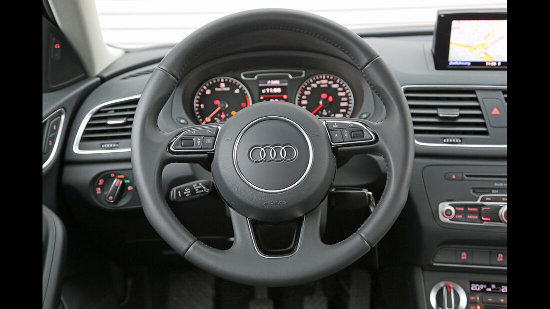 Audi Q3 2.0 TDI, Lenkrad, Rundinstrumente