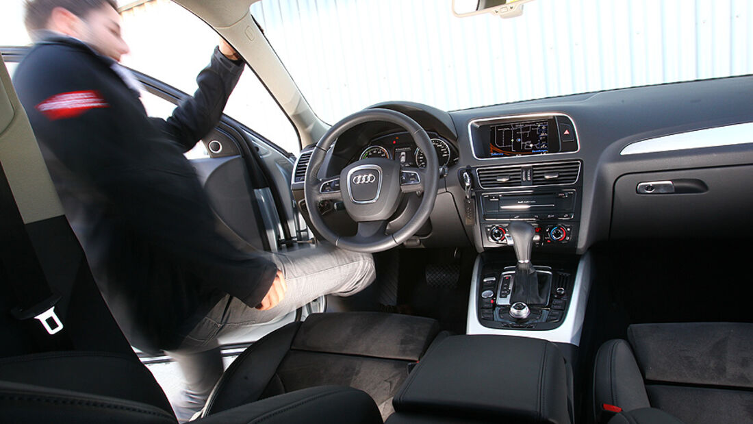 Audi Q5 Hybrid Quattro, Cockpit