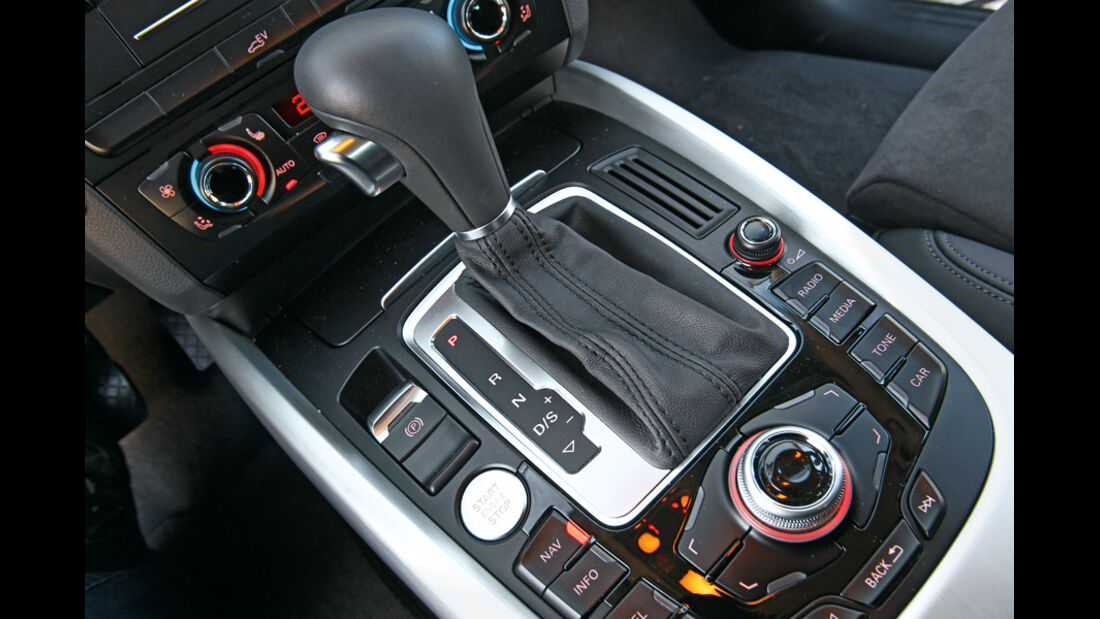 Audi Q5 Hybrid Quattro, Schaltung
