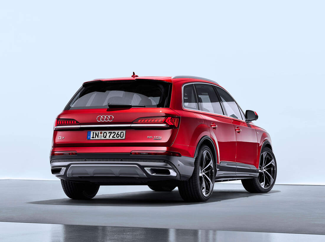 Audi-Q7-articleGalleryOverlay-41e151e1-1605708.jpg
