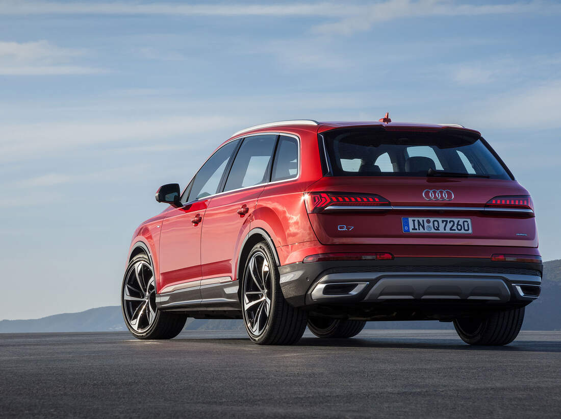 Audi-Q7-articleGalleryOverlay-d9f73774-1605732.jpg