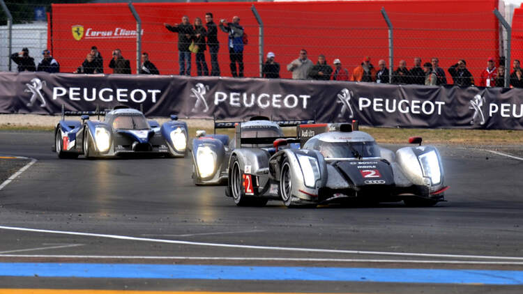 Audi R18 - Peugeot 908 - 24h Le Mans 2011