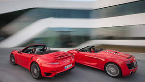 Audi R8 Spyder 5.2 FSI Quattro, Porsche 911 Turbo Cabriolet, Heckansicht