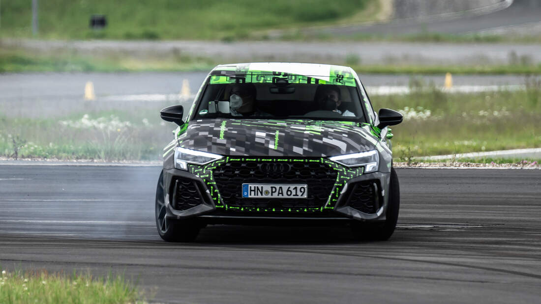 Audi-RS-3-Limousine-169Gallery-ac5aa1ca-