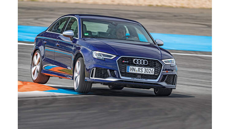 Audi Rs 3 Limousine Mit Ratselhafter Leistung Im Test Auto Motor Und Sport